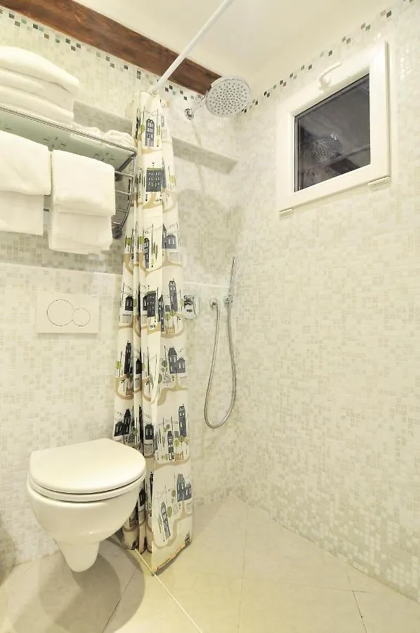 Cozy Apartment Near Rialto Bridge/ St.Mark Square Venise Italie
